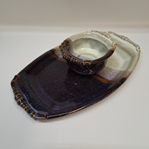 Click to view detail for #260246 Chip & Dip Creamy White & Blue 12x7 $22